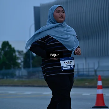 Runner Photo 7483952