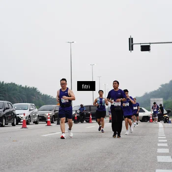 Runner Photo 7483957