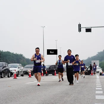 Runner Photo 7483966