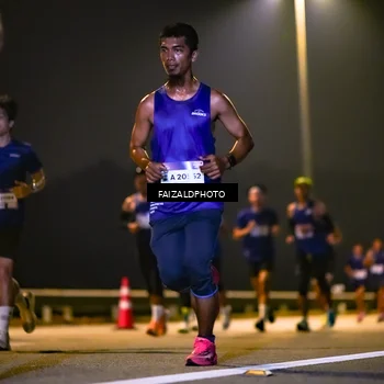 Runner Photo 7483984