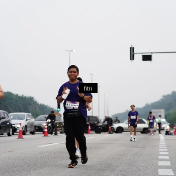 Runner Photo 7483989