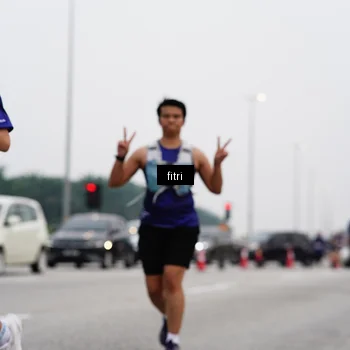 Runner Photo 7484026