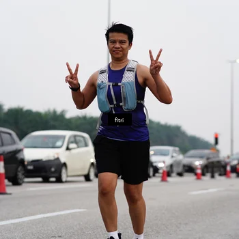 Runner Photo 7484040