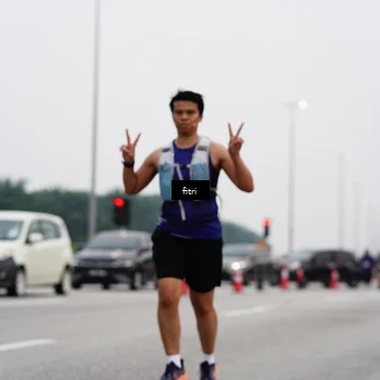 Runner Photo 7484043
