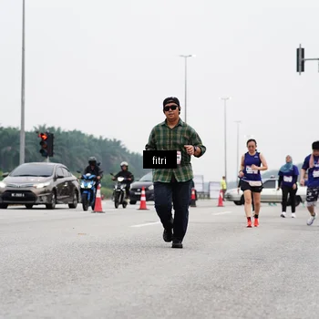Runner Photo 7484058