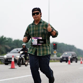 Runner Photo 7484103