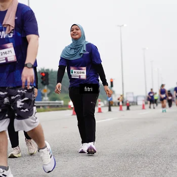 Runner Photo 7484104