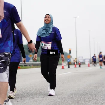 Runner Photo 7484112