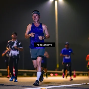 Runner Photo 7484116