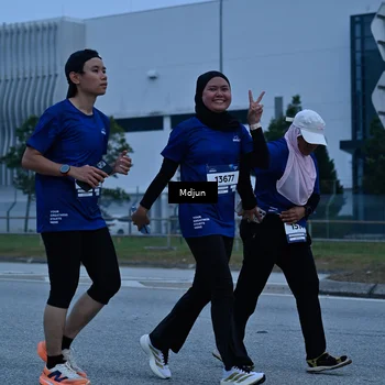 Runner Photo 7484118