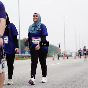 Runner Photo 7484122
