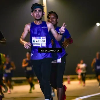 Runner Photo 7484144