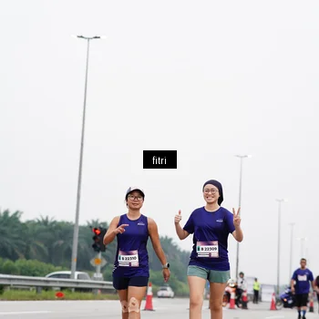 Runner Photo 7484148