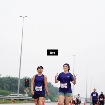 Runner Photo 7484149