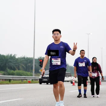 Runner Photo 7484172