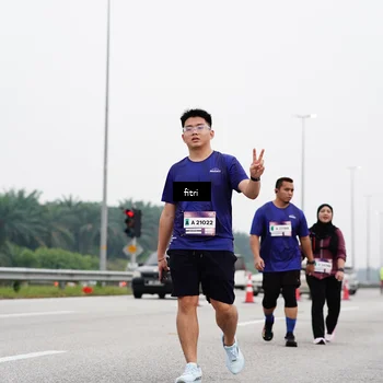 Runner Photo 7484173