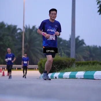 Runner Photo 7484176