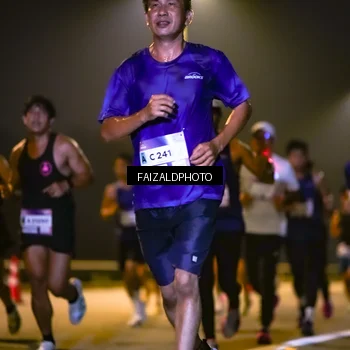 Runner Photo 7484177