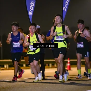 Runner Photo 7484221