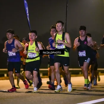Runner Photo 7484222