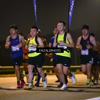 Runner Photo 7484225