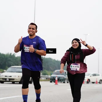 Runner Photo 7484248