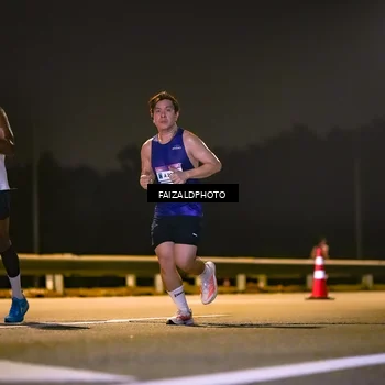 Runner Photo 7484254