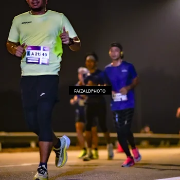 Runner Photo 7484260