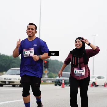 Runner Photo 7484261