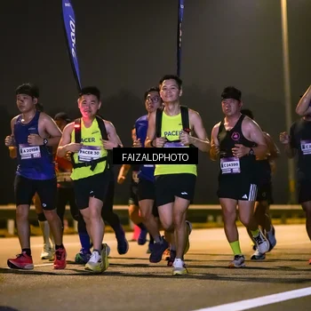 Runner Photo 7484266