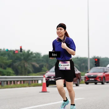 Runner Photo 7484299
