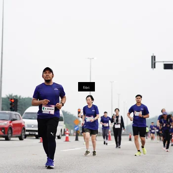 Runner Photo 7484319