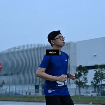 Runner Photo 7484337