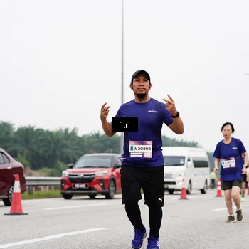 Runner Photo 7484340