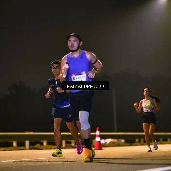 Runner Photo 7484349