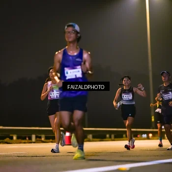 Runner Photo 7484352