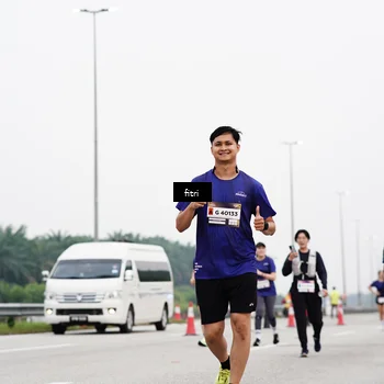 Runner Photo 7484363