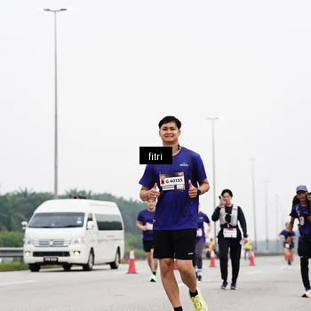 Runner Photo 7484366