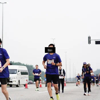 Runner Photo 7484367