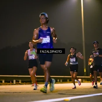 Runner Photo 7484372
