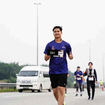 Runner Photo 7484384