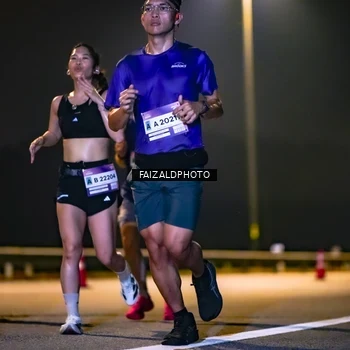 Runner Photo 7484385