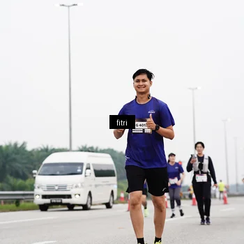 Runner Photo 7484388