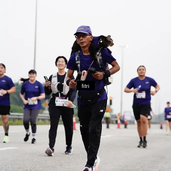 Runner Photo 7484394