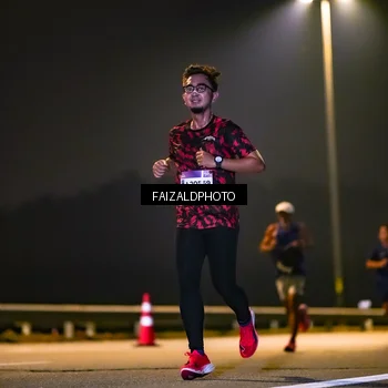 Runner Photo 7484397