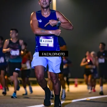Runner Photo 7484407