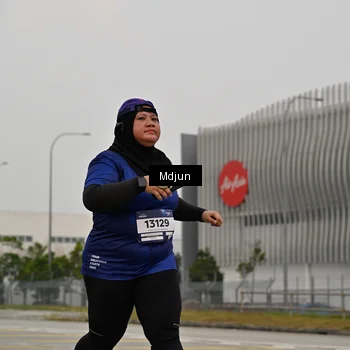 Runner Photo 7484415