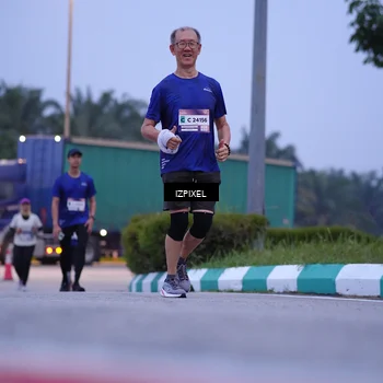Runner Photo 7484426