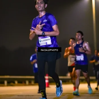Runner Photo 7484479