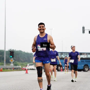 Runner Photo 7484500